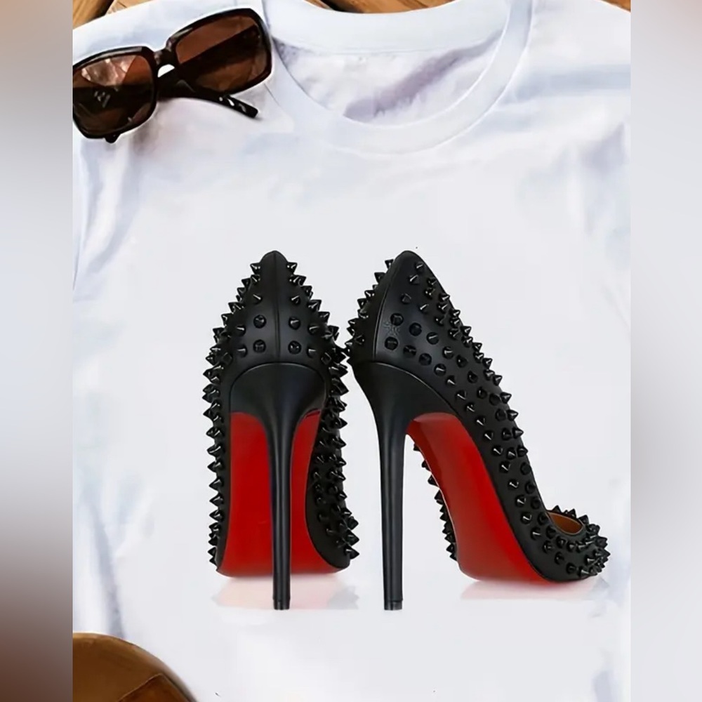 Super cute red bottom shirt Size M ladies.
